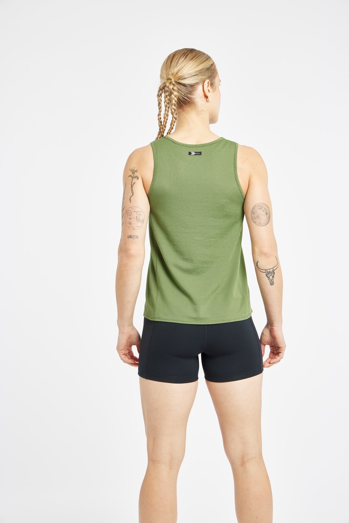 Flyout Trail Tank-zoom-18